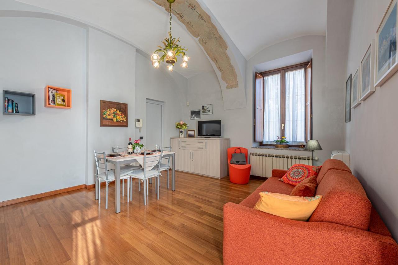 L'Antico Cedro Apartment Alba  Dış mekan fotoğraf